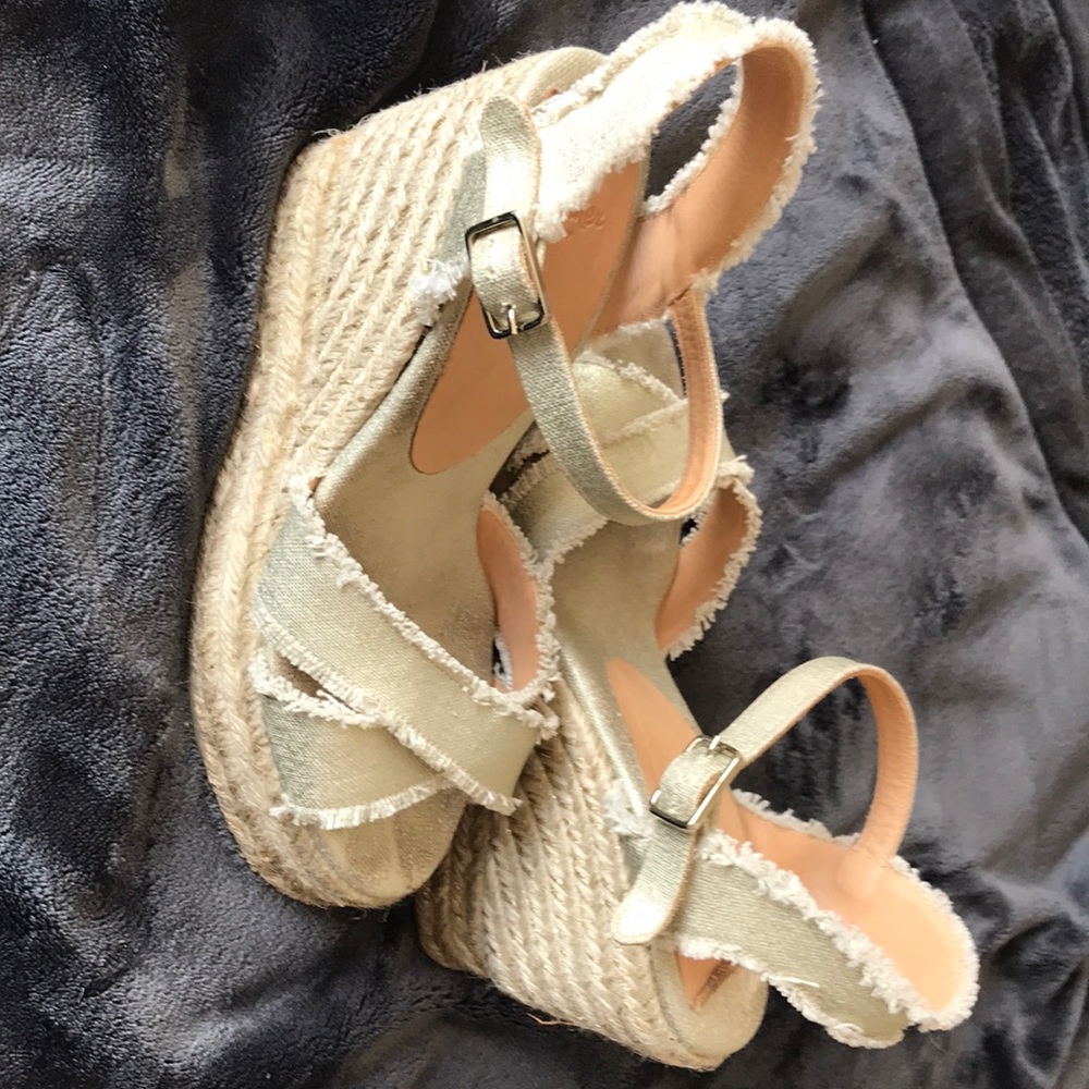 Summer wedges- Castaner (Spain)
